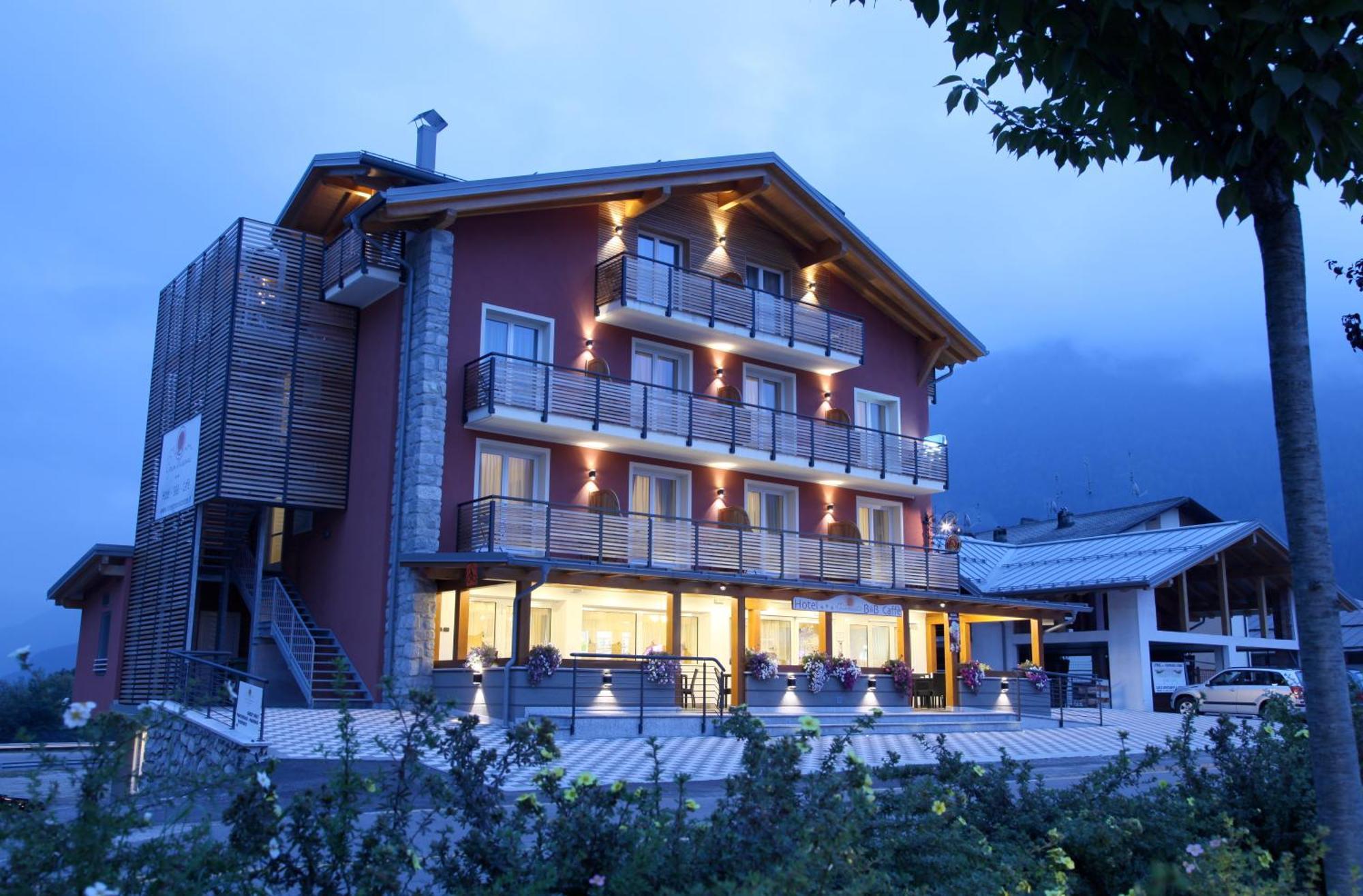 Hotel Gran Vacanze Rooms & Apartments Dimaro Eksteriør billede